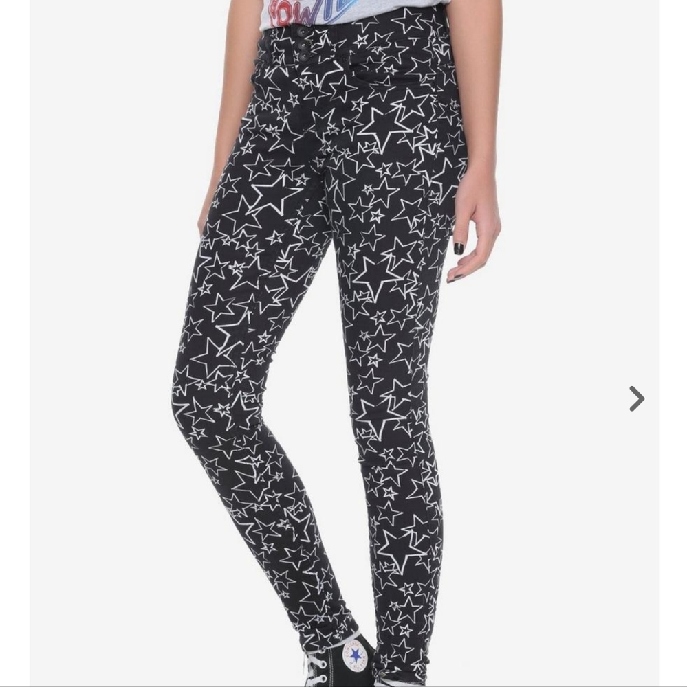Blackheart Black and White Star Super Skinny Jeans, size 13